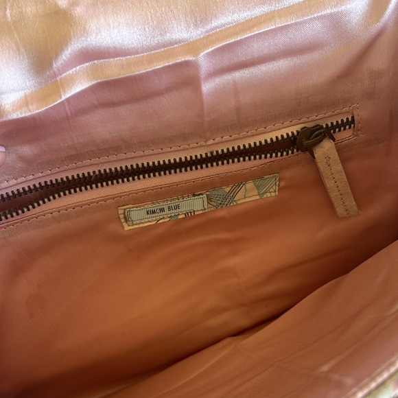 Kimchi Blue, oversized Clutch - Picture 2 of 3